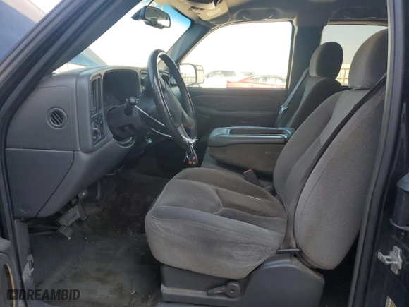 2005 GMC Sierra 1500 Work Truck with VIN 1GTEC19Z85E333092, listed as a Copart auction lot 67481464 with 170,960 mi miles and Salvage Title. Bid and sale history available at carsss.com. Image 7.