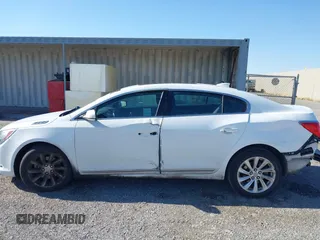 2015 Buick LaCrosse Leather with VIN 1G4GB5G33FF298132, listed as a IAAI auction lot 42101088 with 150,701 mi miles. Bid and sale history available at carsss.com. Image 14.