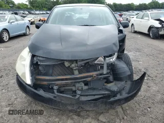2010 Nissan Versa S с VIN 3N1BC1AP4AL375821, выставлен на аукционе Copart как лот 58470965 с пробегом 74 606 миль миль и Списание • Salvage title. История ставок и продаж доступна на DreamBid. Изображение 5.
