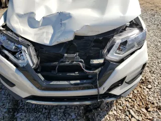 2018 Nissan Rogue SV with VIN KNMAT2MT0JP531445, listed as a Copart auction lot 52371895 with 109,367 mi miles and Salvage Title. Bid and sale history available at carsss.com. Image 13.