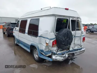 1994 Chevrolet Chevy Van с VIN 1GBEG25K7RF171947, выставлен на аукционе IAAI как лот 42483170 с пробегом 173 855 миль миль и . История ставок и продаж доступна на DreamBid. Изображение 3.