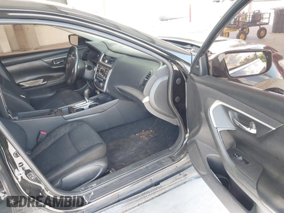 2017 Nissan Altima SV z VIN 1N4AL3AP4HC197439, wystawiony jako IAAI lot #42464354 z przebiegiem 163 406 mil mil oraz . Historia ofert i sprzedaży dostępna na DreamBid. Obrazek 5.