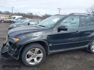 2006 BMW X5 4.4i with VIN 5UXFB53506LV22836, listed as a IAAI auction lot 41727708 with 186,084 mi miles. Bid and sale history available at carsss.com. Image 18.