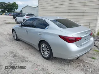 2020 Infiniti Q50 Pure with VIN JN1EV7AP7LM206248, listed as a IAAI auction lot 39653412 with 103,378 mi miles and . Bid and sale history available at carsss.com. Image 3.