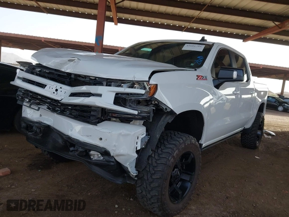 2019 Chevrolet Silverado 1500 RST with VIN 3GCUYEED9KG163375, listed as a IAAI auction lot 41681766 with 14,515 mi miles and . Bid and sale history available at DreamBid. Image 18.