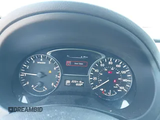 2015 Nissan Altima 2.5 z VIN 1N4AL3AP2FC591986, wystawiony jako IAAI lot #42172883 z przebiegiem 205 419 mil mil oraz . Historia ofert i sprzedaży dostępna na DreamBid. Obrazek 7.