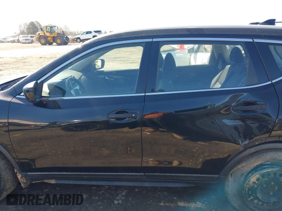 2017 Nissan Rogue SV with VIN KNMAT2MV0HP563632, listed as a IAAI auction lot 41827113 with 193,323 mi miles and . Bid and sale history available at carsss.com. Image 14.