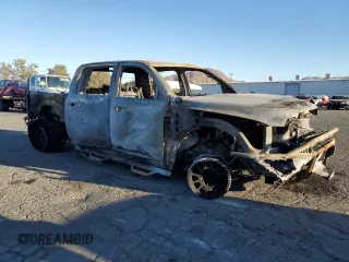2010 Dodge Ram 2500 SLT with VIN 3D7UT2HL9AG169262, listed as a Copart auction lot 79863664 with 0 mi miles and Non Repairable. Bid and sale history available at carsss.com. Image 4.