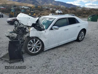 2018 Chrysler 300 Limited with VIN 2C3CCAKG4JH268264, listed as a Copart auction lot 78360074 with 142,397 mi miles and Salvage Title. Bid and sale history available at carsss.com. Image 1.