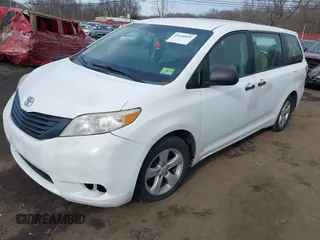 2011 Toyota Sienna with VIN 5TDZK3DC3BS058823, listed as a IAAI auction lot 41654859 with 227,969 mi miles. Bid and sale history available at carsss.com. Image 17.
