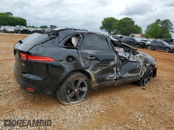 2017 Jaguar F-Pace 35t R-Sport with VIN SADCL2BV6HA084490, listed as a Copart auction lot 54695025 with Not provided miles and Salvage title. Bid and sale history available at DreamBid. Image 3.