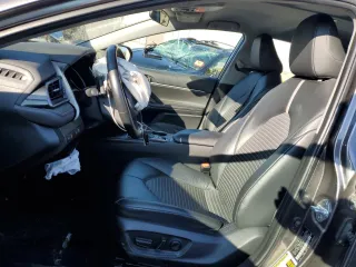 2023 Toyota Camry SE z VIN 4T1G11BK7PU091735, wystawiony jako Copart lot #44305035 z przebiegiem 66 498 mil mil oraz Szkoda całkowita • Salvage title. Historia ofert i sprzedaży dostępna na DreamBid. Obrazek 7.