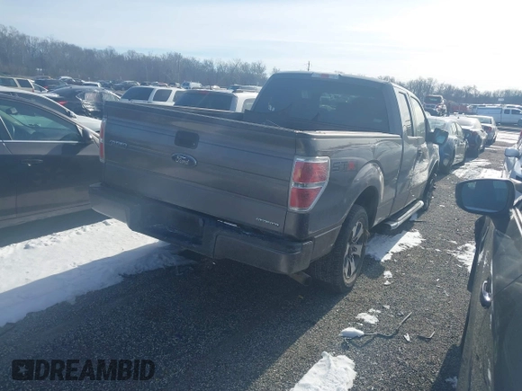2013 Ford F-150 XL with VIN 1FTFX1CF8DKD57142, listed as a IAAI auction lot 41213305 with 157,031 mi miles. Bid and sale history available at carsss.com. Image 4.
