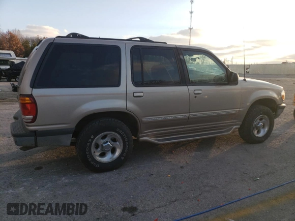 1998 Ford Explorer XLT с VIN 1FMZU35P7WZC25602, выставлен на аукционе Copart как лот 81112304 с пробегом 99 614 миль миль и Списание • Salvage title. История ставок и продаж доступна на DreamBid. Изображение 3.
