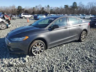2017 Ford Fusion SE z VIN 3FA6P0H7XHR237703, wystawiony jako Copart lot #43953005 z przebiegiem 151 225 mil mil oraz Szkoda całkowita • Salvage title. Historia ofert i sprzedaży dostępna na DreamBid. Obrazek 1.