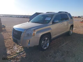 2012 GMC Terrain SLT-1 with VIN 2GKFLUE50C6192422, listed as a IAAI auction lot 41332803 with 200,666 mi miles. Bid and sale history available at carsss.com. Image 2.