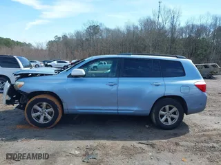 2009 Toyota Highlander with VIN JTEDS41AX92071486, listed as a IAAI auction lot 41575485 with 392,603 mi miles. Bid and sale history available at carsss.com. Image 14.