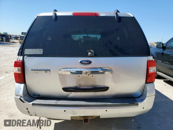 2012 Ford Expedition XLT z VIN 1FMJU1H5XCEF12740, wystawiony jako Copart lot #56741365 z przebiegiem 174 650 mil mil oraz Czysty tytuł • Clean title. Historia ofert i sprzedaży dostępna na DreamBid. Obrazek 6.