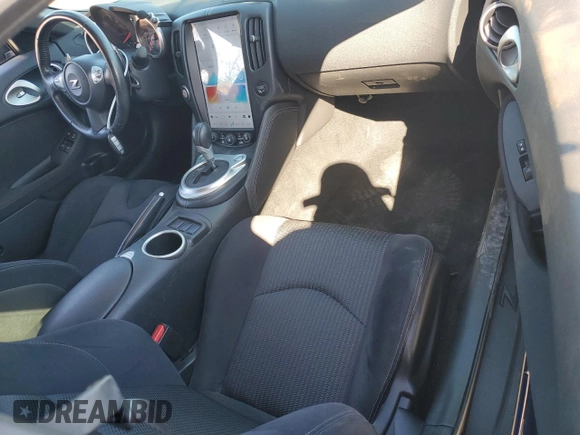 2017 Nissan 370Z with VIN JN1AZ4EH8HM954423, listed as a Copart auction lot 46236975 with 28,992 mi miles and Salvage Title. Bid and sale history available at DreamBid. Image 8.