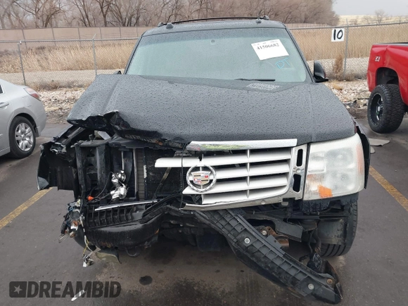 2005 Cadillac Escalade ESV z VIN 3GYFK66N55G236991, wystawiony jako IAAI lot #41506682 z przebiegiem 230 439 mil mil oraz . Historia ofert i sprzedaży dostępna na DreamBid. Obrazek 12.