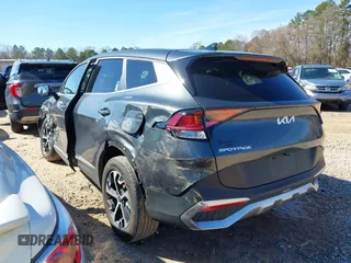 2024 Kia Sportage EX with VIN KNDPV3DF2R7235620, listed as a IAAI auction lot 41598170 with 18,451 mi miles. Bid and sale history available at carsss.com. Image 3.