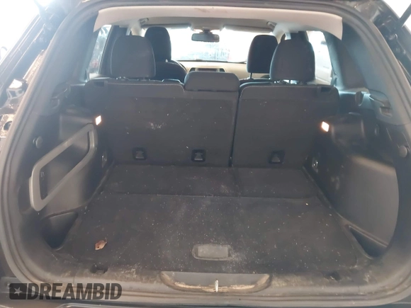 2015 Jeep Cherokee Latitude with VIN 1C4PJLCB9FW536767, listed as a IAAI auction lot 41380122 with 192,535 mi miles. Bid and sale history available at carsss.com. Image 17.