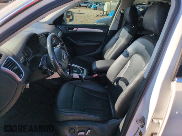 2016 Audi Q5 Premium z VIN WA1C2AFP0GA042653, wystawiony jako Copart lot #54629185 z przebiegiem 104 143 mil mil oraz Szkoda całkowita • Salvage title. Historia ofert i sprzedaży dostępna na DreamBid. Obrazek 7.