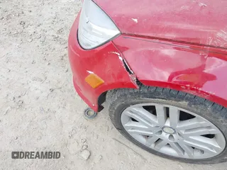 2009 Mercedes-Benz C 300 Sport с VIN WDDGF81X49F205716, выставлен на аукционе IAAI как лот 42424987 с пробегом 120 571 миль миль и . История ставок и продаж доступна на DreamBid. Изображение 6.
