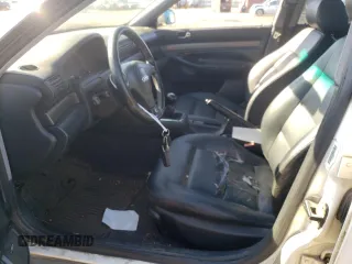 1999 Audi A4 с VIN WAUCB28D7XA286800, выставлен на аукционе Copart как лот 76074584 с пробегом 186 054 миль миль и Списание • Salvage title. История ставок и продаж доступна на DreamBid. Изображение 7.