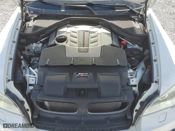 2013 BMW X6 M with VIN 5YMGZ0C51D0C40136, listed as a Copart auction lot 86296144 with 110,413 mi miles and Salvage Title. Bid and sale history available at carsss.com. Image 12.