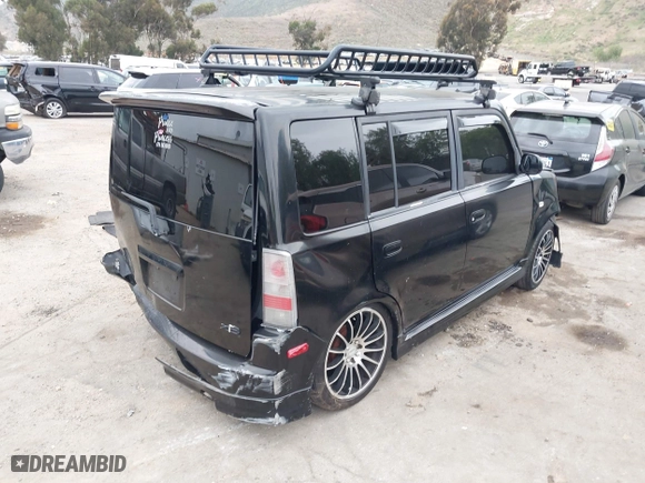 2006 Scion xB with VIN JTLKT324164124222, listed as a IAAI auction lot 42058466 with 191,411 mi miles. Bid and sale history available at carsss.com. Image 4.