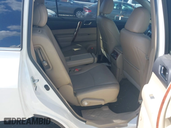 2011 Toyota Highlander Limited with VIN 5TDYK3EH0BS046070, listed as a IAAI auction lot 42134709 with 161,213 mi miles and . Bid and sale history available at DreamBid. Image 8.
