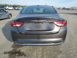 2015 Chrysler 200 Limited z VIN 1C3CCCAB0FN675000, wystawiony jako Copart lot #48125755 z przebiegiem 132 501 mil mil oraz Szkody całkowita. Historia ofert i sprzedaży dostępna na DreamBid. Obrazek 6.