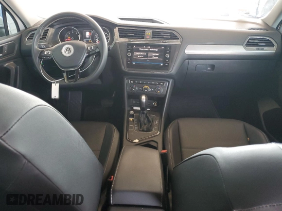 2021 Volkswagen Tiguan SE z VIN 3VV3B7AX5MM010006, wystawiony jako Copart lot #62730045 z przebiegiem 49 288 mil mil oraz Szkoda całkowita • Salvage title. Historia ofert i sprzedaży dostępna na DreamBid. Obrazek 8.