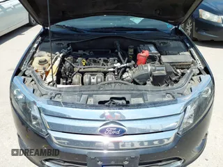 2011 Ford Fusion SE with VIN 3FAHP0HA6BR134886, listed as a IAAI auction lot 42055974 with 275,118 mi miles and . Bid and sale history available at carsss.com. Image 10.