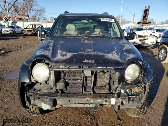 2004 Jeep Liberty Limited with VIN 1J4GL58K04W132469, listed as a Copart auction lot 43584965 with 133,307 mi miles and Salvage Title. Bid and sale history available at carsss.com. Image 5.