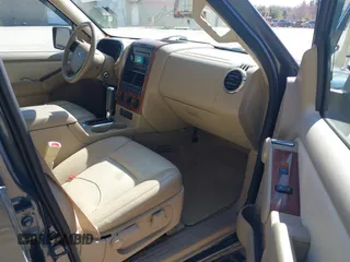 2010 Ford Explorer Eddie Bauer z VIN 1FMEU7EE1AUA97772, wystawiony jako IAAI lot #42108486 z przebiegiem 242 520 mil mil oraz . Historia ofert i sprzedaży dostępna na DreamBid. Obrazek 5.