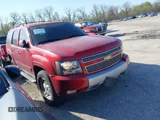 2013 Chevrolet Tahoe LT with VIN 1GNSKBE01DR270967, listed as a IAAI auction lot 41875788 with 200,687 mi miles and . Bid and sale history available at DreamBid. Image 1.