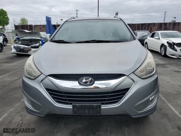 2015 Hyundai Tucson SE with VIN KM8JU3AG4FU114182, listed as a Copart auction lot 53567685 with 107,048 mi miles and Clean Title. Bid and sale history available at carsss.com. Image 5.