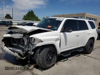 2018 Toyota 4Runner SR5 z VIN JTEBU5JR1J5598803, wystawiony jako Copart lot #58030265 z przebiegiem 73 250 mil mil oraz Szkoda całkowita • Salvage title. Historia ofert i sprzedaży dostępna na DreamBid. Obrazek 1.
