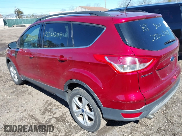 2014 Ford Escape SE with VIN 1FMCU9GX5EUE19501, listed as a IAAI auction lot 41862559 with Not Provided miles and . Bid and sale history available at carsss.com. Image 3.