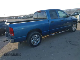 2004 Dodge 1500 SLT with VIN 1D7HA18DX4J282537, listed as a IAAI auction lot 41813304 with 181,858 mi miles and . Bid and sale history available at carsss.com. Image 4.