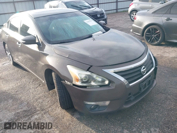 2013 Nissan Altima SV with VIN 1N4AL3AP4DN544668, listed as a IAAI auction lot 42507597 with 221,039 mi miles and . Bid and sale history available at DreamBid. Image 1.