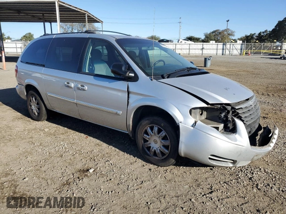 2007 Chrysler Town & Country LWB Touring with VIN 2A4GP54L97R145611, listed as a Copart auction lot 89151215 with 230,541 mi miles and Salvage Title. Bid and sale history available at carsss.com. Image 4.