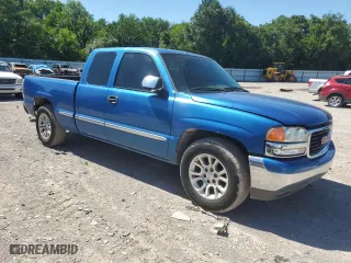 2002 GMC Sierra 1500 SLE with VIN 2GTEC19V221415765, listed as a Copart auction lot 57621414 with 205,416 mi miles and Salvage Title. Bid and sale history available at carsss.com. Image 4.