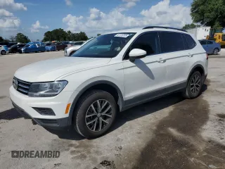 2021 Volkswagen Tiguan SE z VIN 3VV3B7AX2MM005670, wystawiony jako Copart lot #63139705 z przebiegiem 88 052 mil mil oraz Szkoda całkowita • Salvage title. Historia ofert i sprzedaży dostępna na DreamBid. Obrazek 1.
