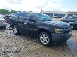 2007 Chevrolet Tahoe LT z VIN 1GNFC13077J379416, wystawiony jako IAAI lot #42366063 z przebiegiem 354 099 mil mil oraz . Historia ofert i sprzedaży dostępna na DreamBid. Obrazek 1.
