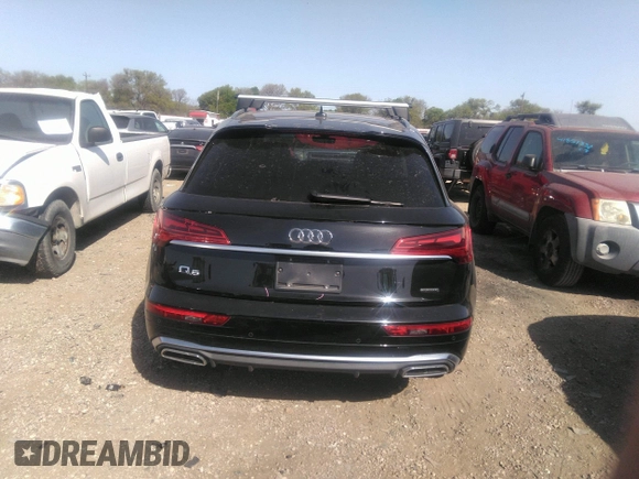 2024 Audi Q5 S line Premium Plus with VIN WA1EAAFY8R2086532, listed as a IAAI auction lot 41845939 with 18,852 mi miles. Bid and sale history available at carsss.com. Image 16.