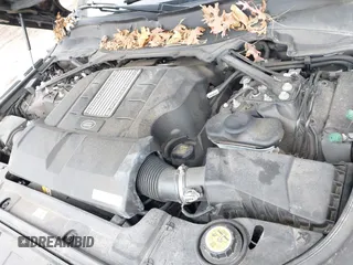 2022 Land Rover Range Rover Sport HSE Dynamic with VIN SALWR2SE1NA202134, listed as a IAAI auction lot 41617368 with 86,852 mi miles and . Bid and sale history available at DreamBid. Image 10.