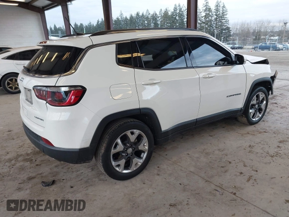 2019 Jeep Compass Limited with VIN 3C4NJCCB4KT675857, listed as a IAAI auction lot 41533156 with 59,832 mi miles. Bid and sale history available at carsss.com. Image 4.